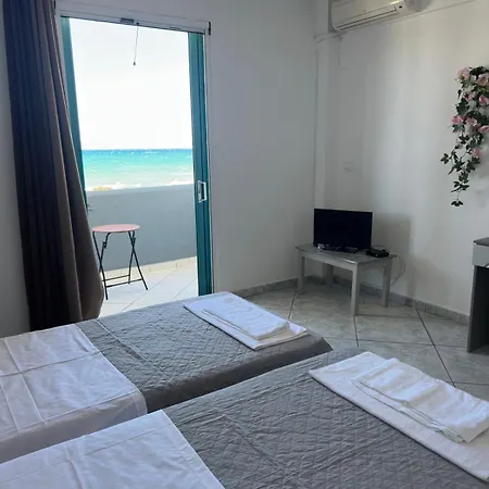 Angela Thalia Apartment *